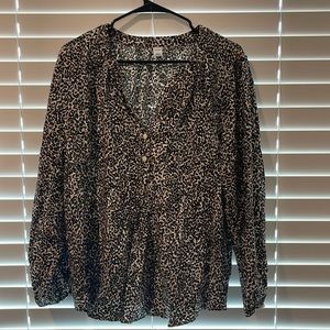 Large cheetah print blouse old navy
